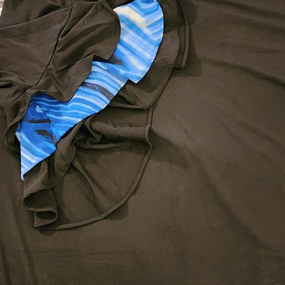 Plus Size Tops - Picture 6 of 12